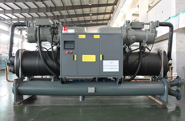 單螺桿滿液式冷水機