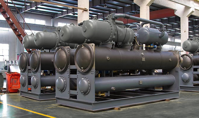 雙機頭螺桿式冷水機.jpg